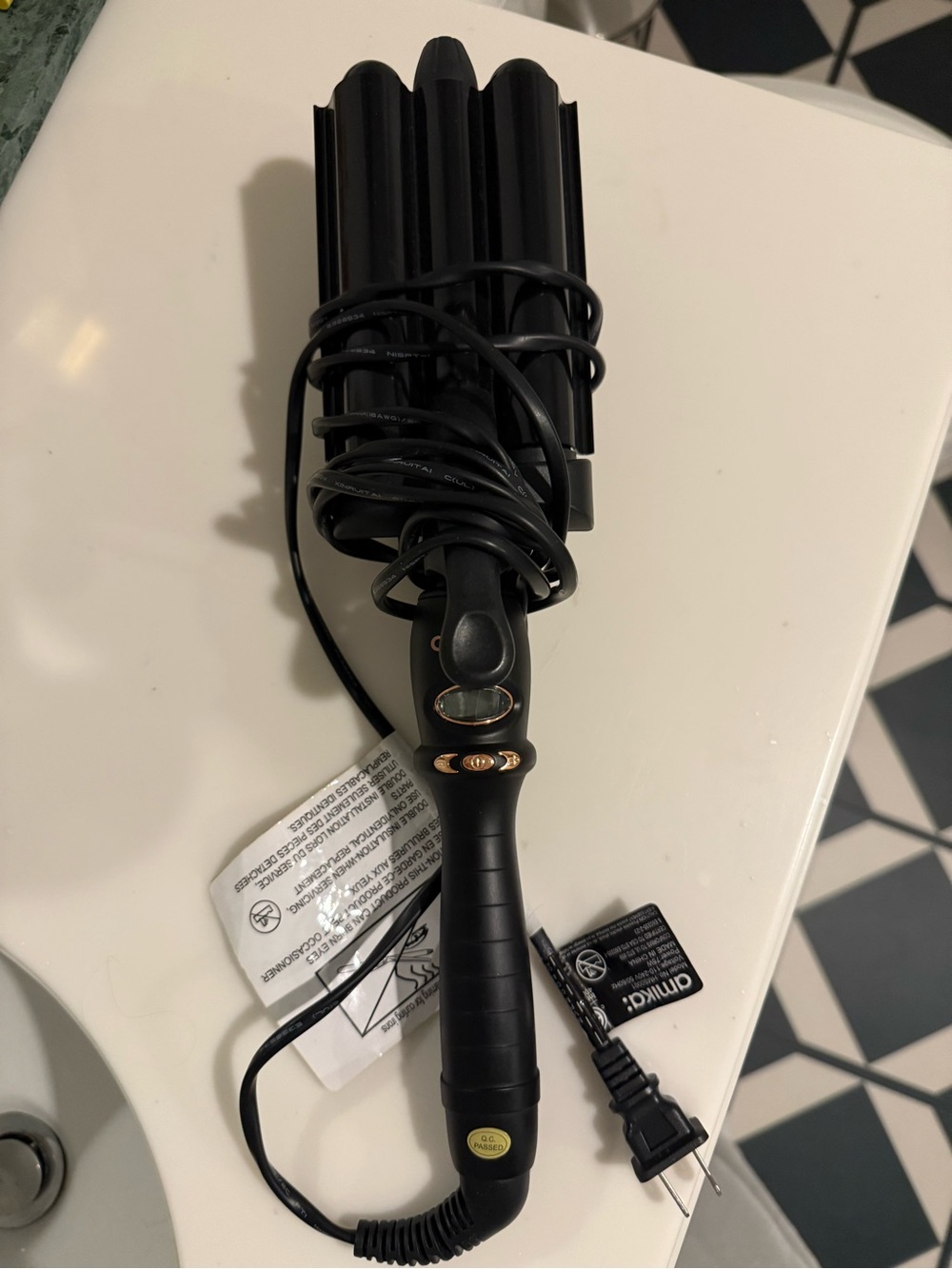 Amika High Tide Deep Wave Hair Crimper